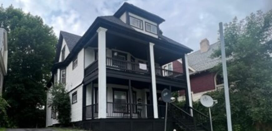 2319 East Genesee St - Apt 1-Rm 1