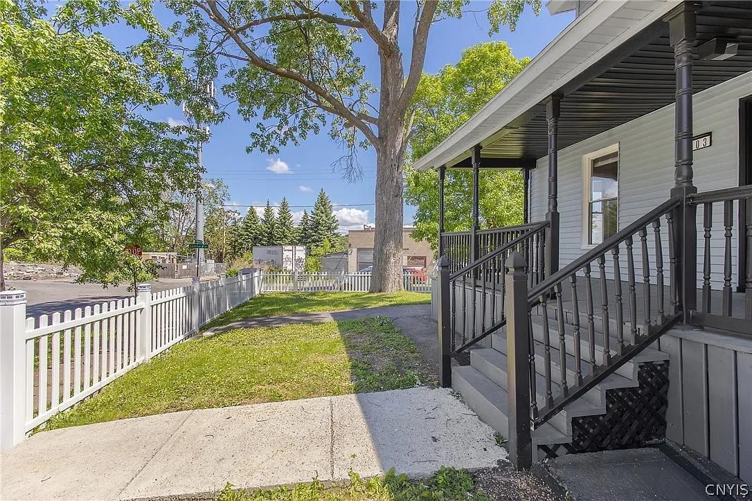 Property thumbnail image