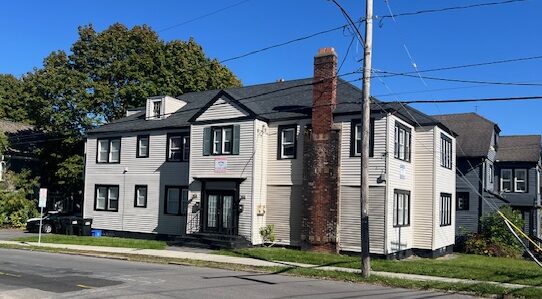 2401 East Genesee St Apt 2