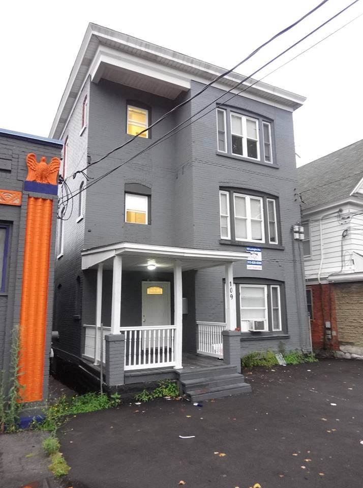 Property main image