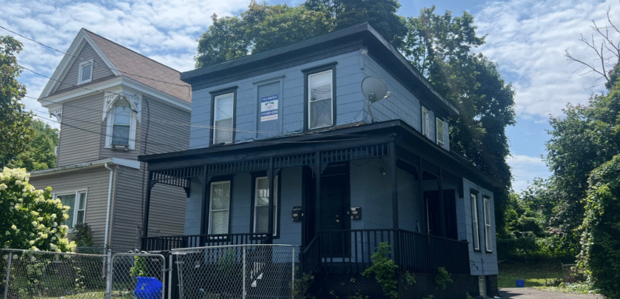 1710 East Fayette St - Apt 2-Rm 1