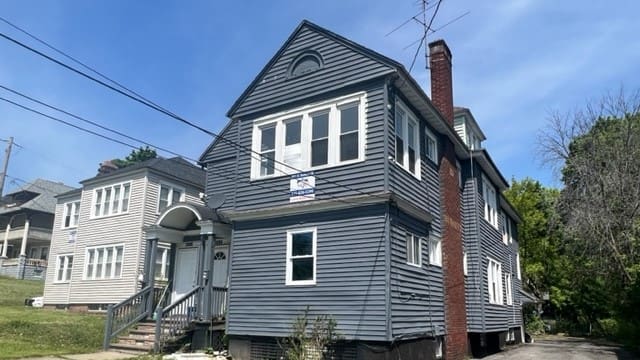 2411 East Genesee St - Apt 1
